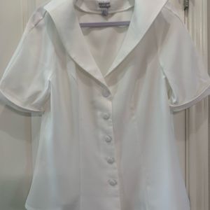 Unique Vintage retro style button up